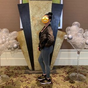 Lululemon green 7/8 leggings